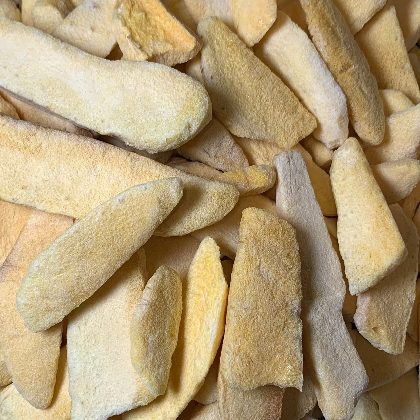 Freeze-Dried Mangoes